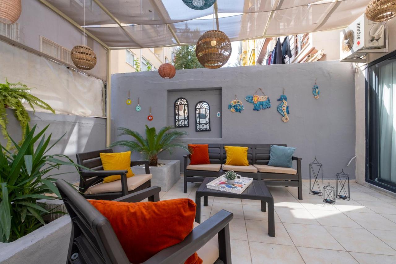 Apartment Ezgi's With Private Garden In *